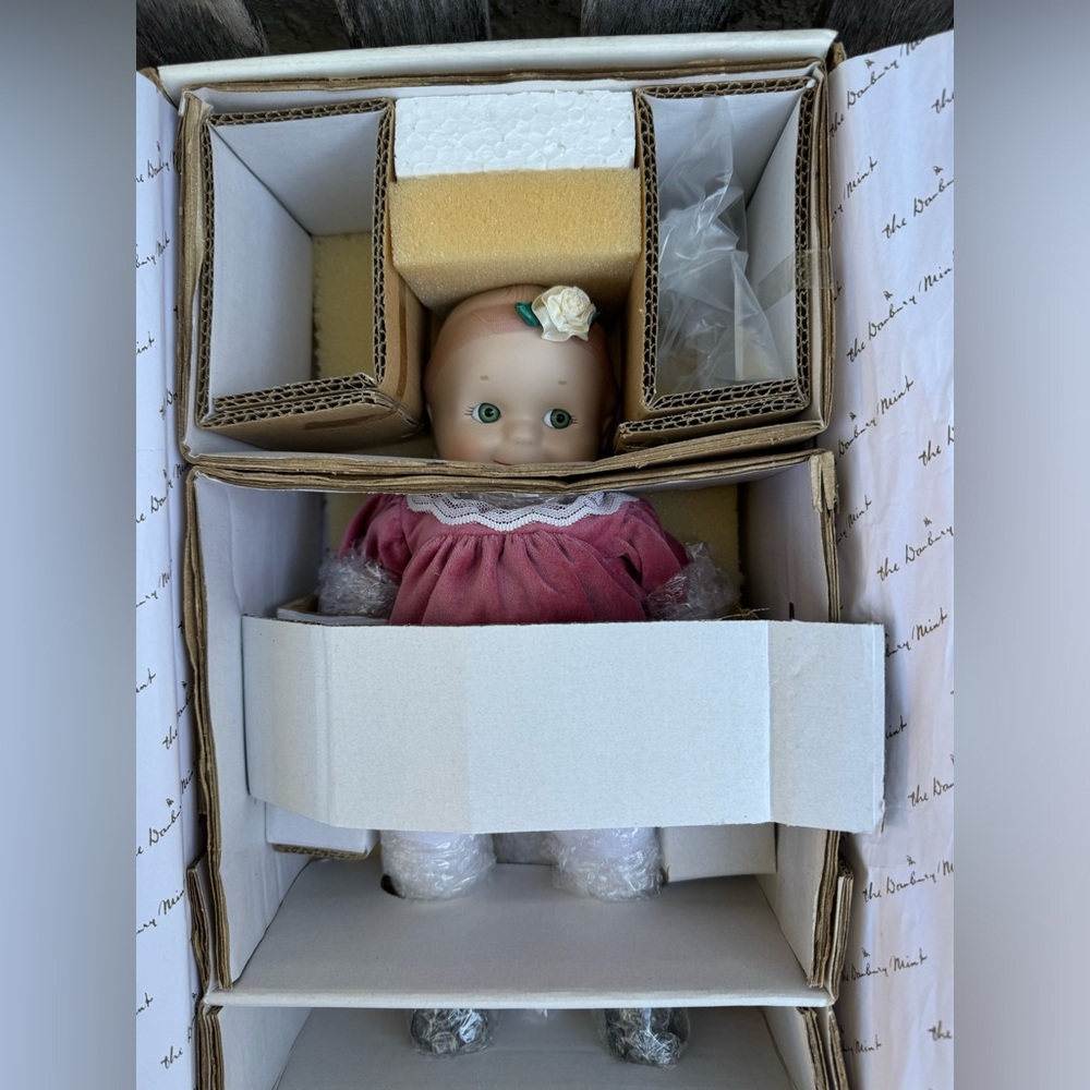 Kewpie Doll by Danbury Mint/Jesco, A Gift of Love, NEW Vintage Toy Collectible